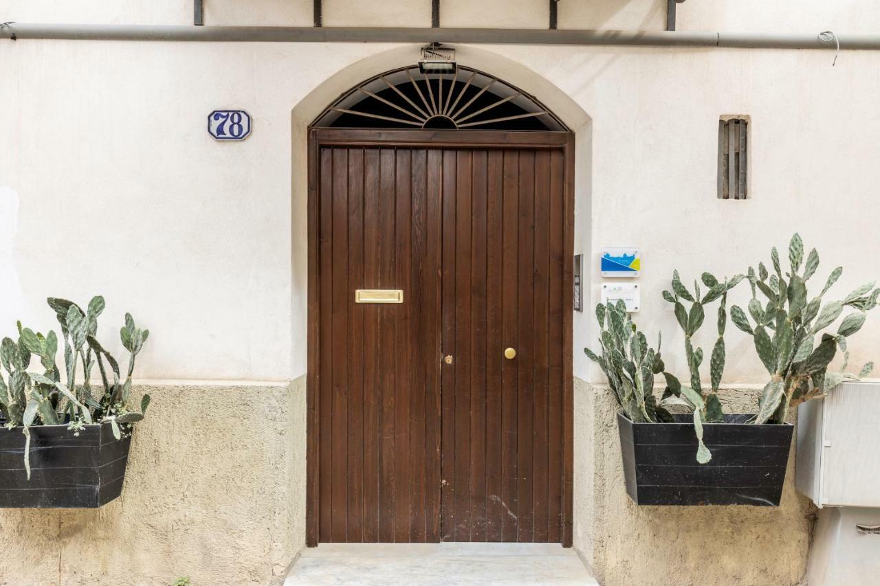 La Loggia Dei Re Apartment Palermo Exterior photo
